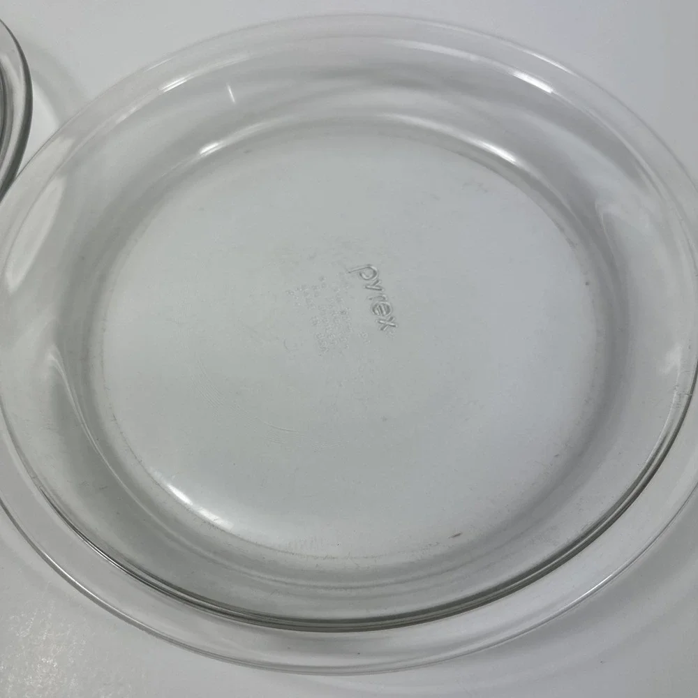 2‎ Vintage Pyrex Pie Baking Dish Pan Corning USA #209 Glass  9 inch